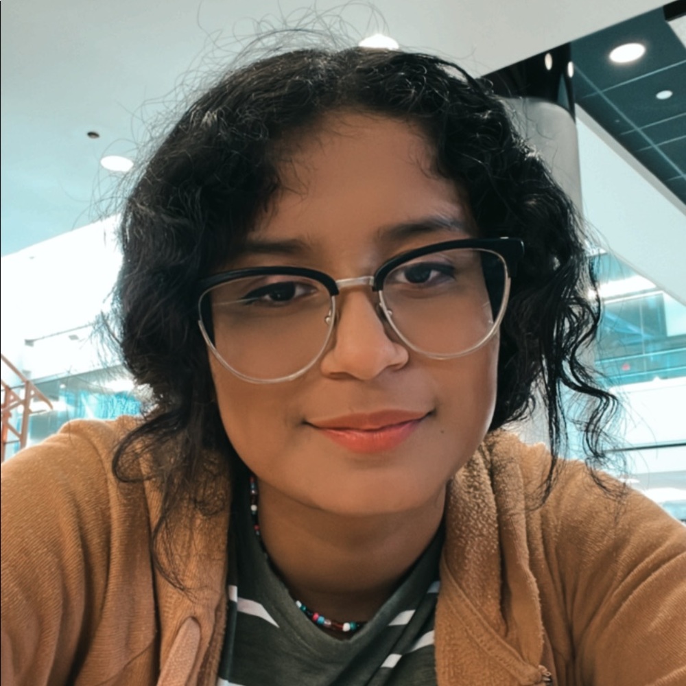 Meet your Posher, Silvina